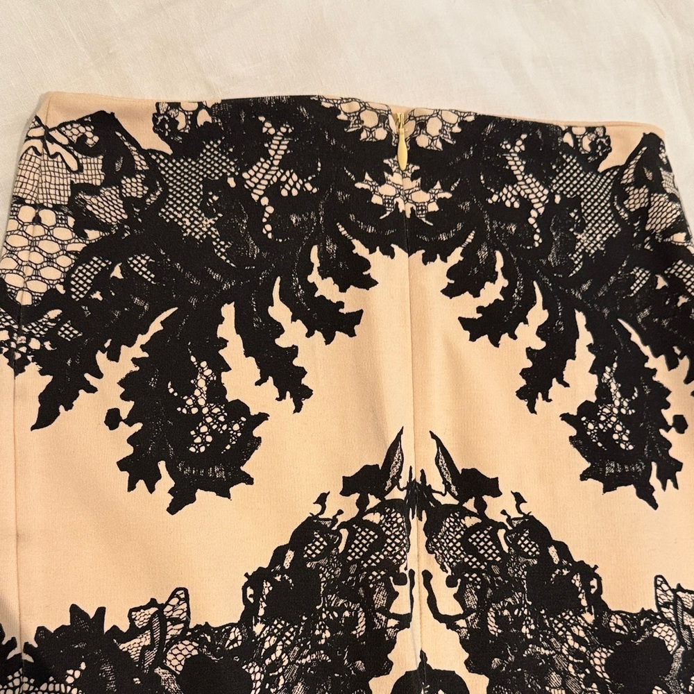 Alexander McQueen Black and light Tan Embellished Cocktail Skirt - Picture 4 of 4
